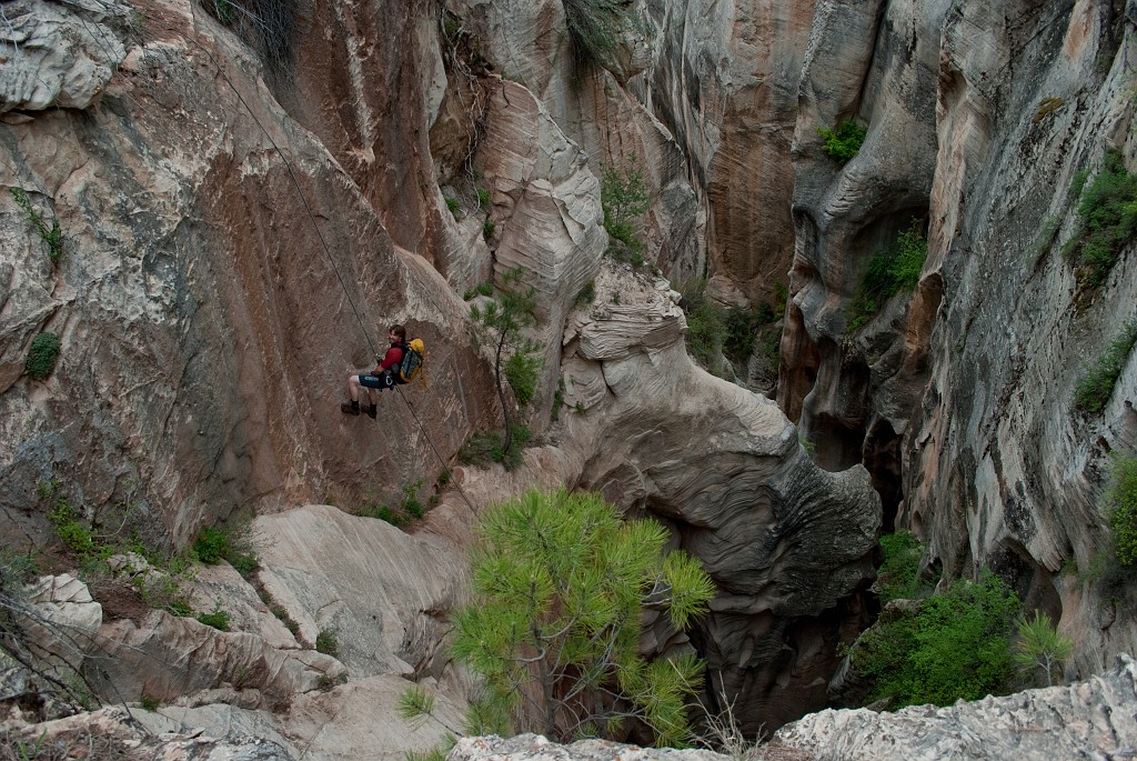 Andrew McKinney on the entrance rappel into Boundary Canyon.