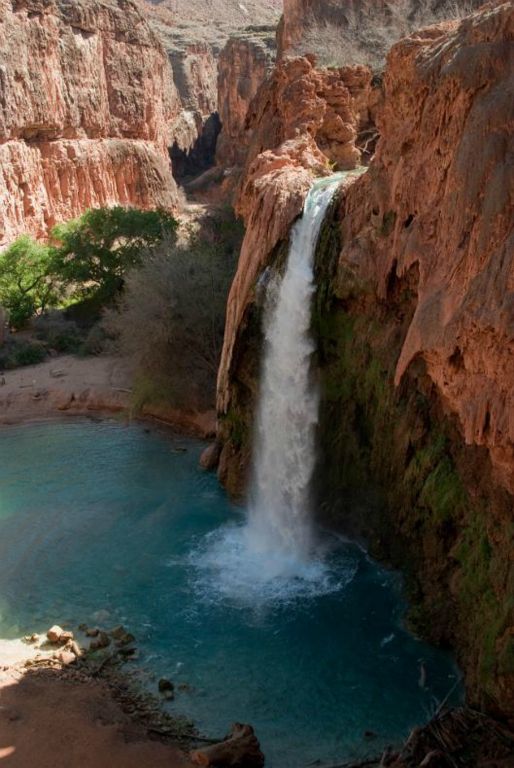 Havasu Falls as seen from the trail