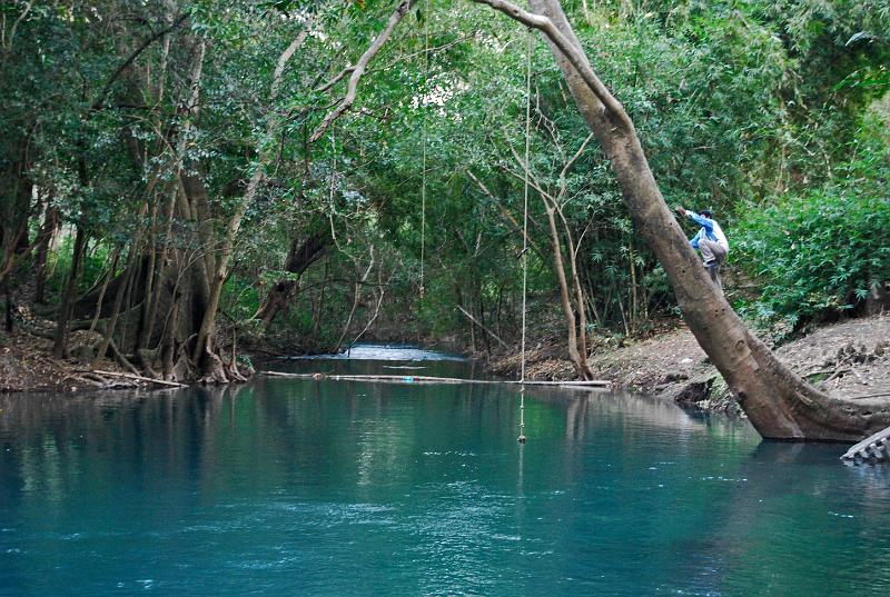 The rope swing above Rio del Choy.  Photo by Jack Wood
