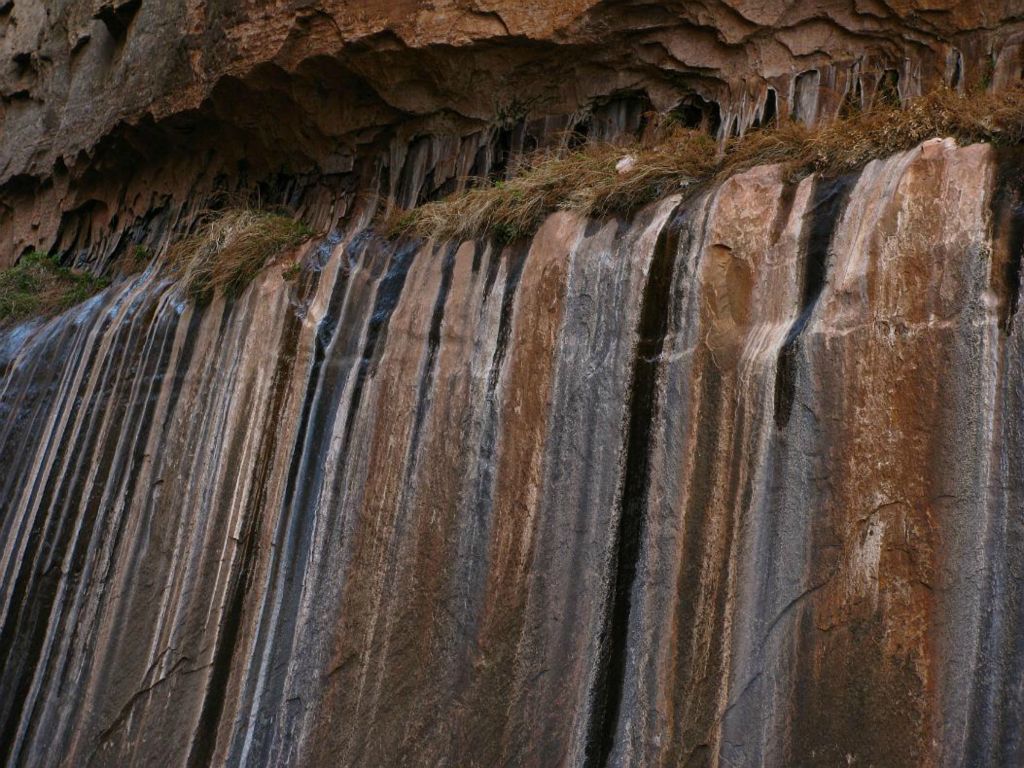 Water streaks in Water Canyon.  Photo by Janel Macy.