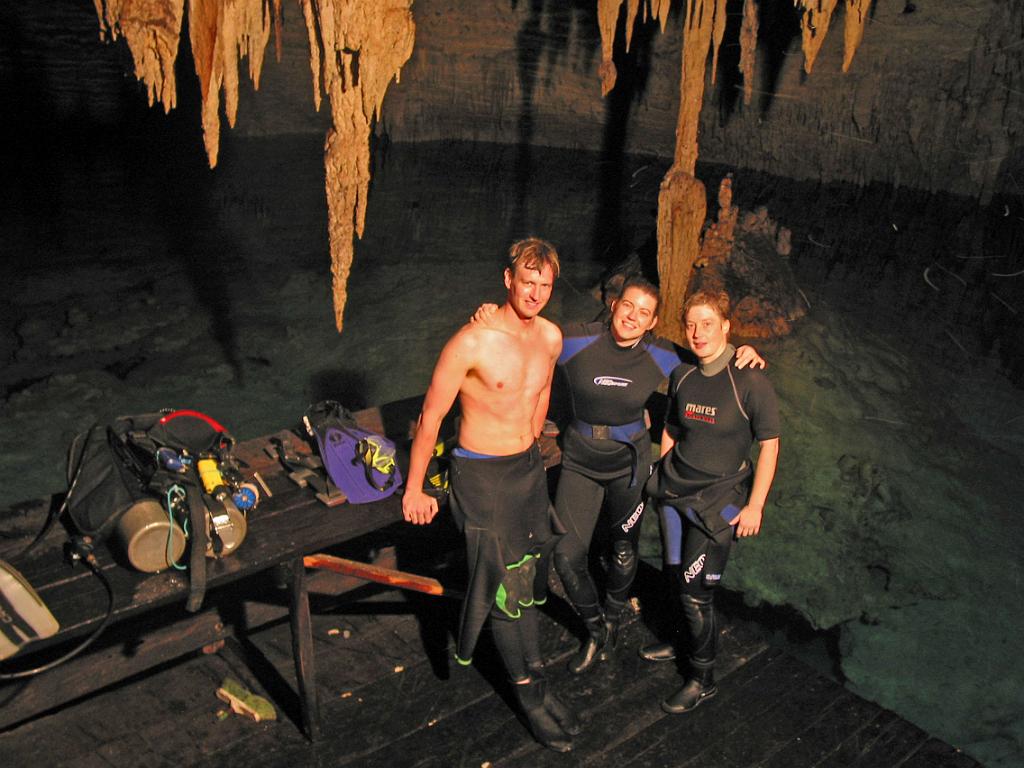 The crew, Jon Jasper, Megan Porter, Katherina Dittmar, at Dos Oyos getting ready for a cavern dive